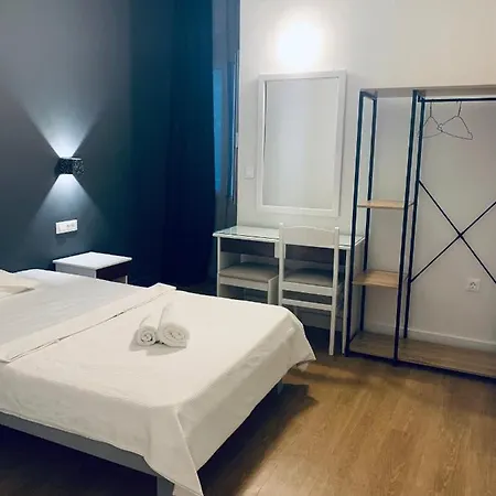 Hotel Platon 3*
